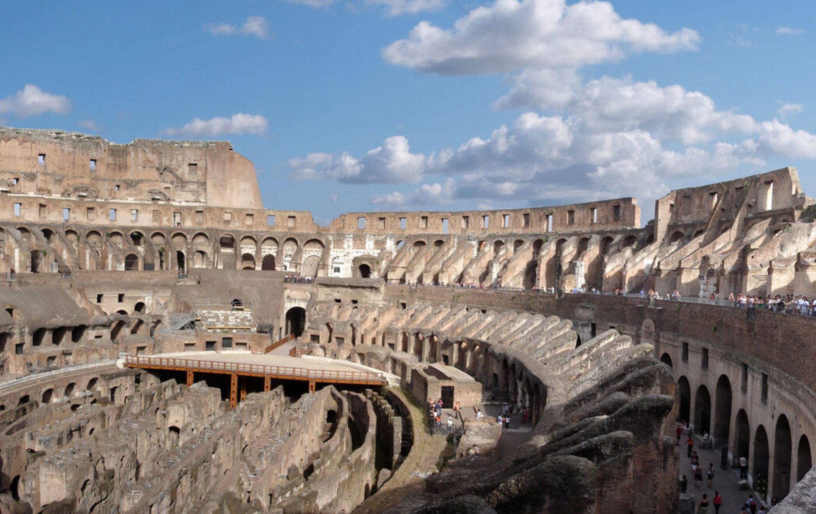 the colosseum travel blog