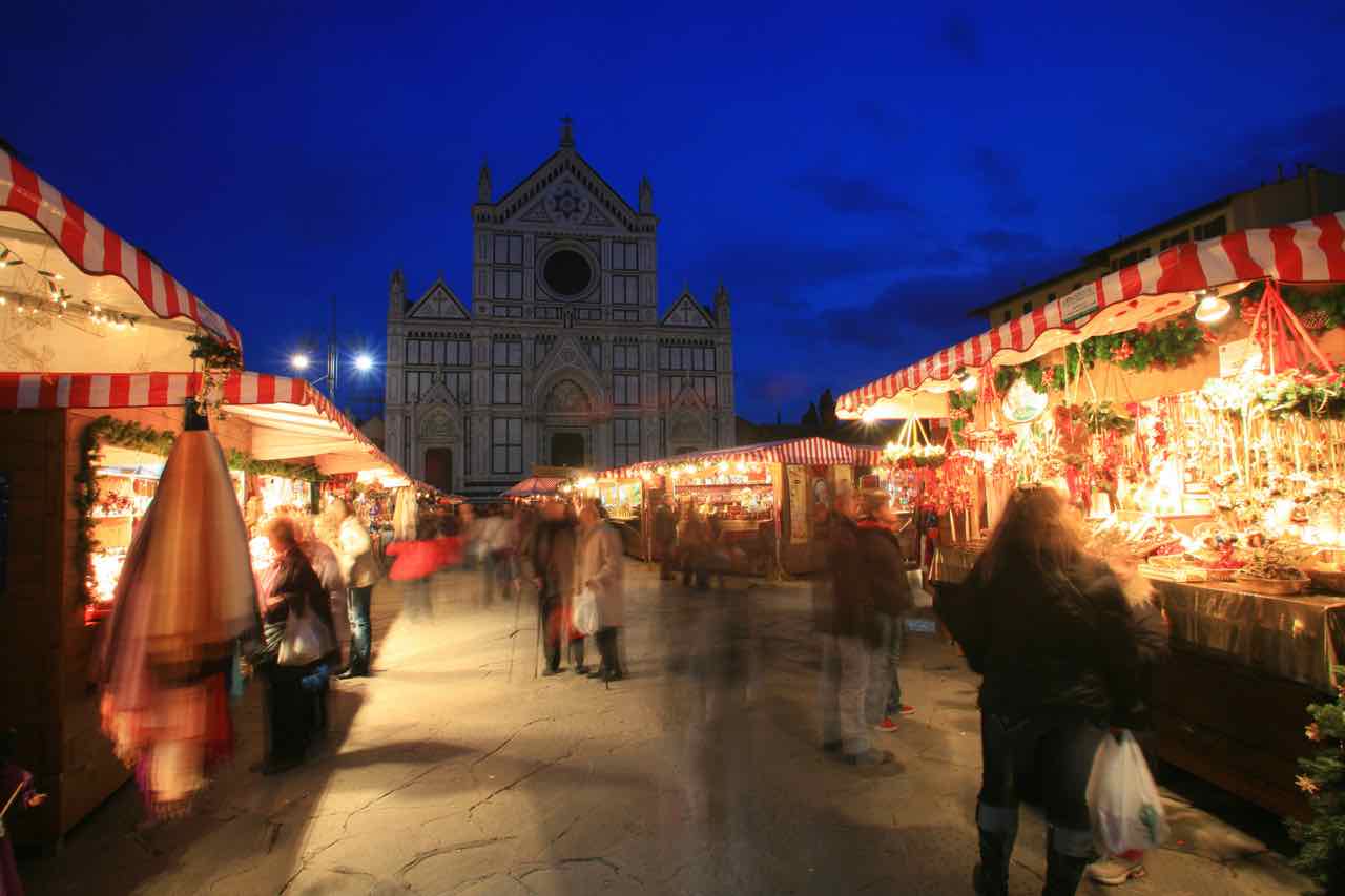 Christmas Traditions in Italy by Italy Perfect Florence Christmas market