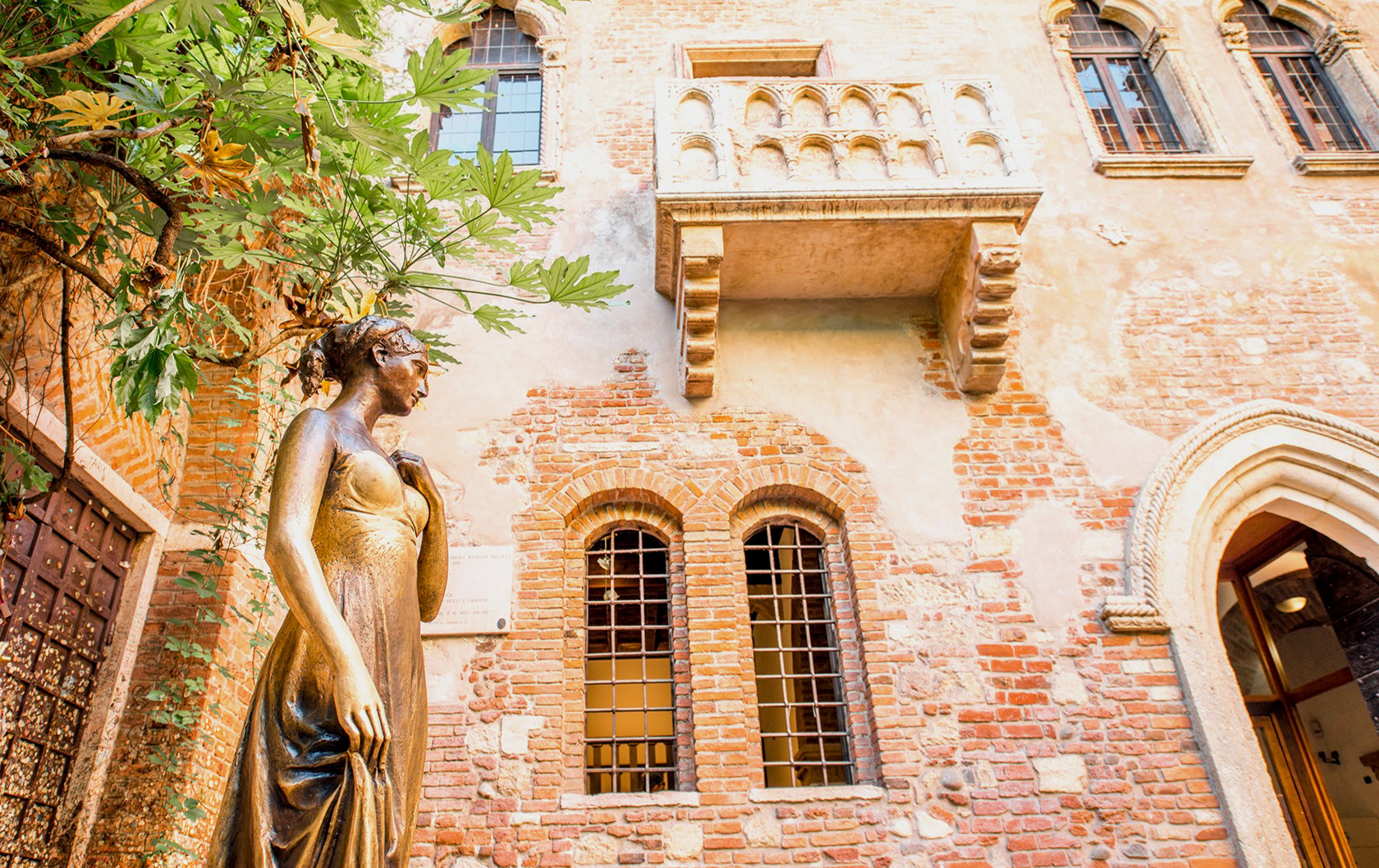 Visiting Juliet's house in Verona: the power of a love story