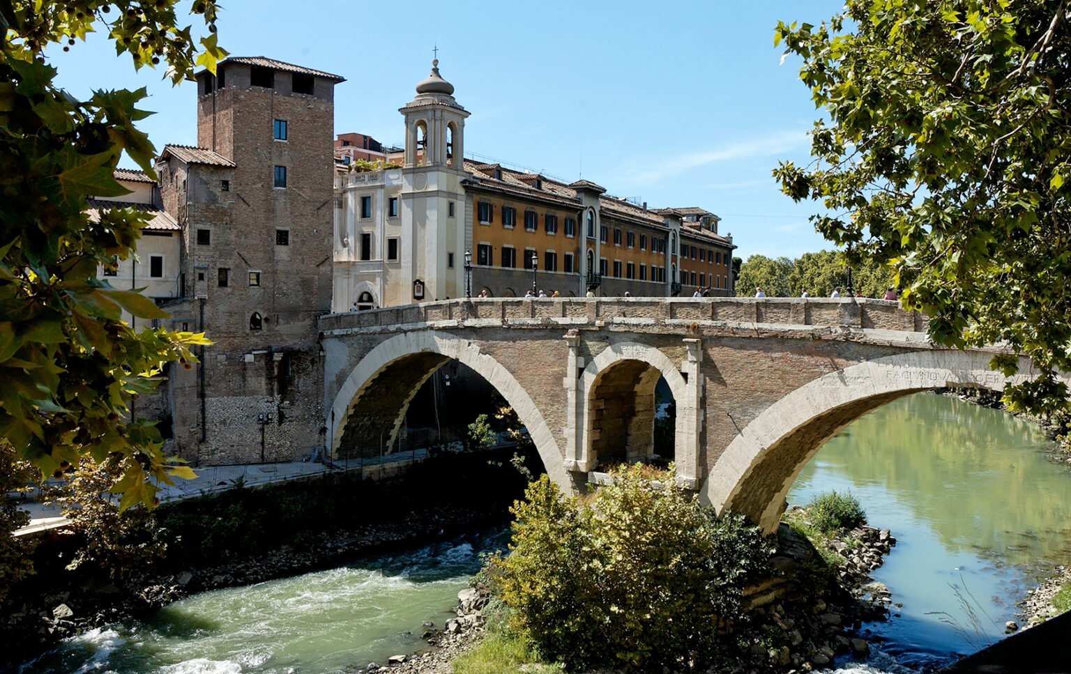Rome s Most Beautiful Historic Bridges Italy Perfect Travel Blog rome-s-most-beautiful-historic-bridges-italy-perfect-travel-blog