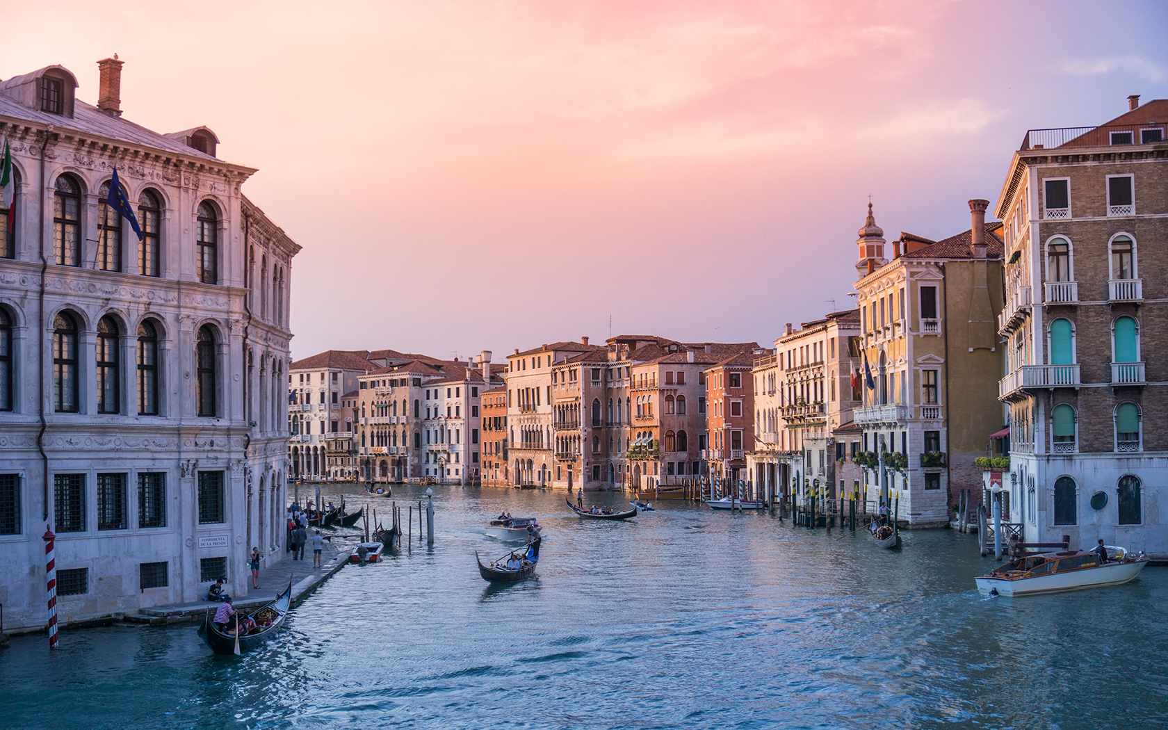 Romantic Venice travel tips