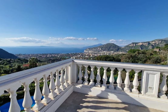 Lantana Villa