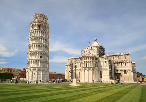 Pisa and the Leaning Tower Roundtrip from Florence
